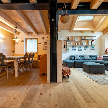 Ciasa Marta Apartment *